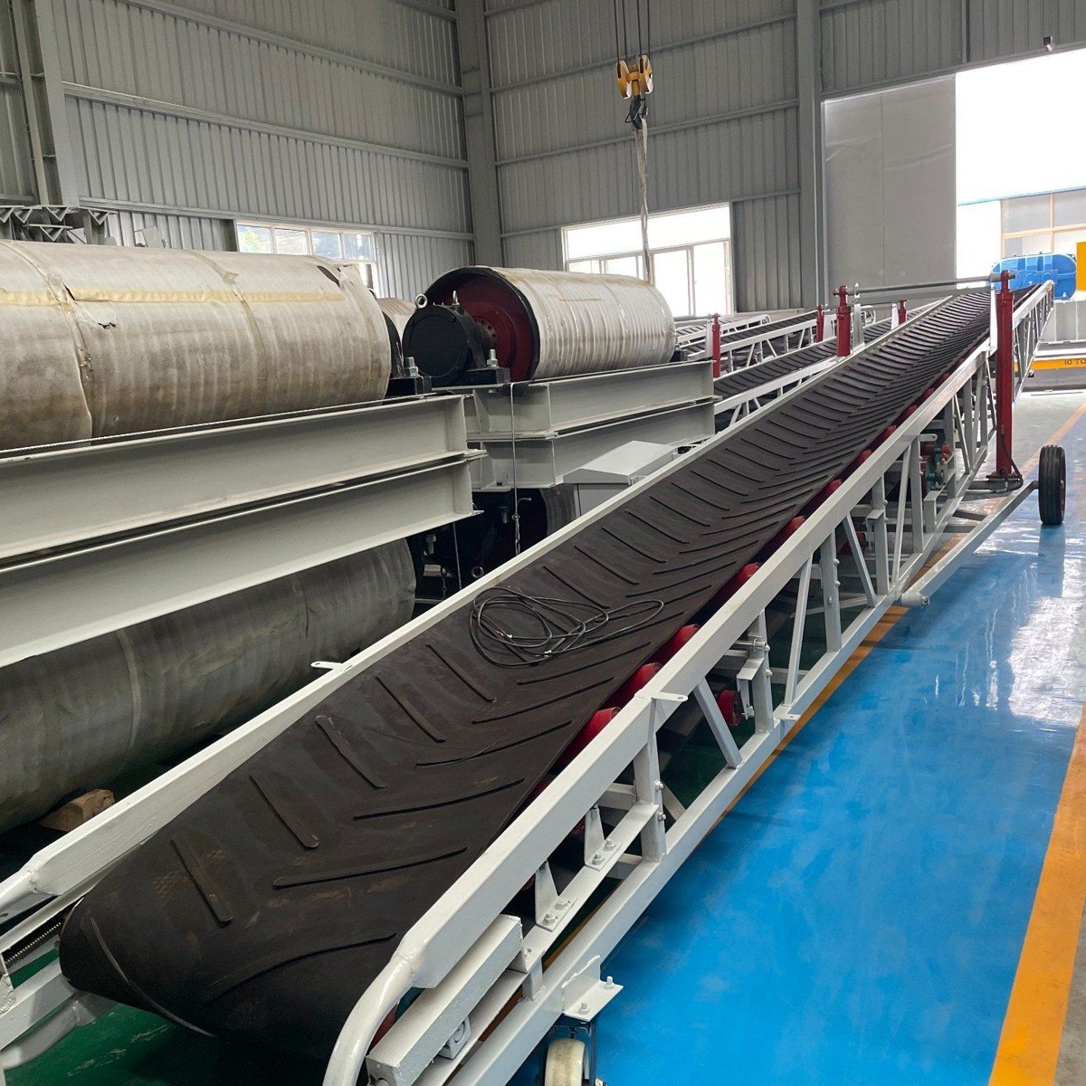 Second-Hand Roller Conveyor industrial reference